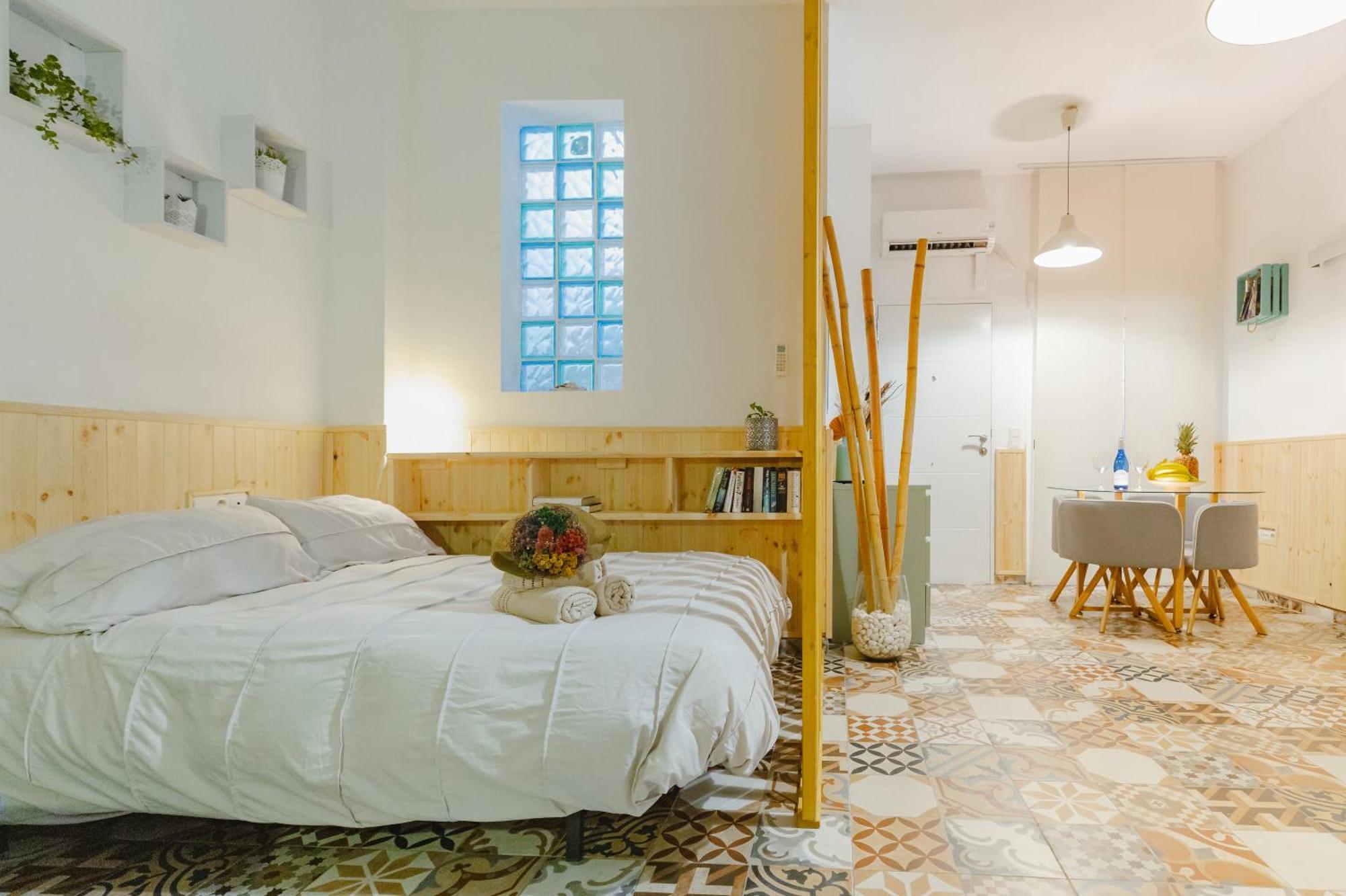 Letsmalaga - Lovely In Centre Apartament *