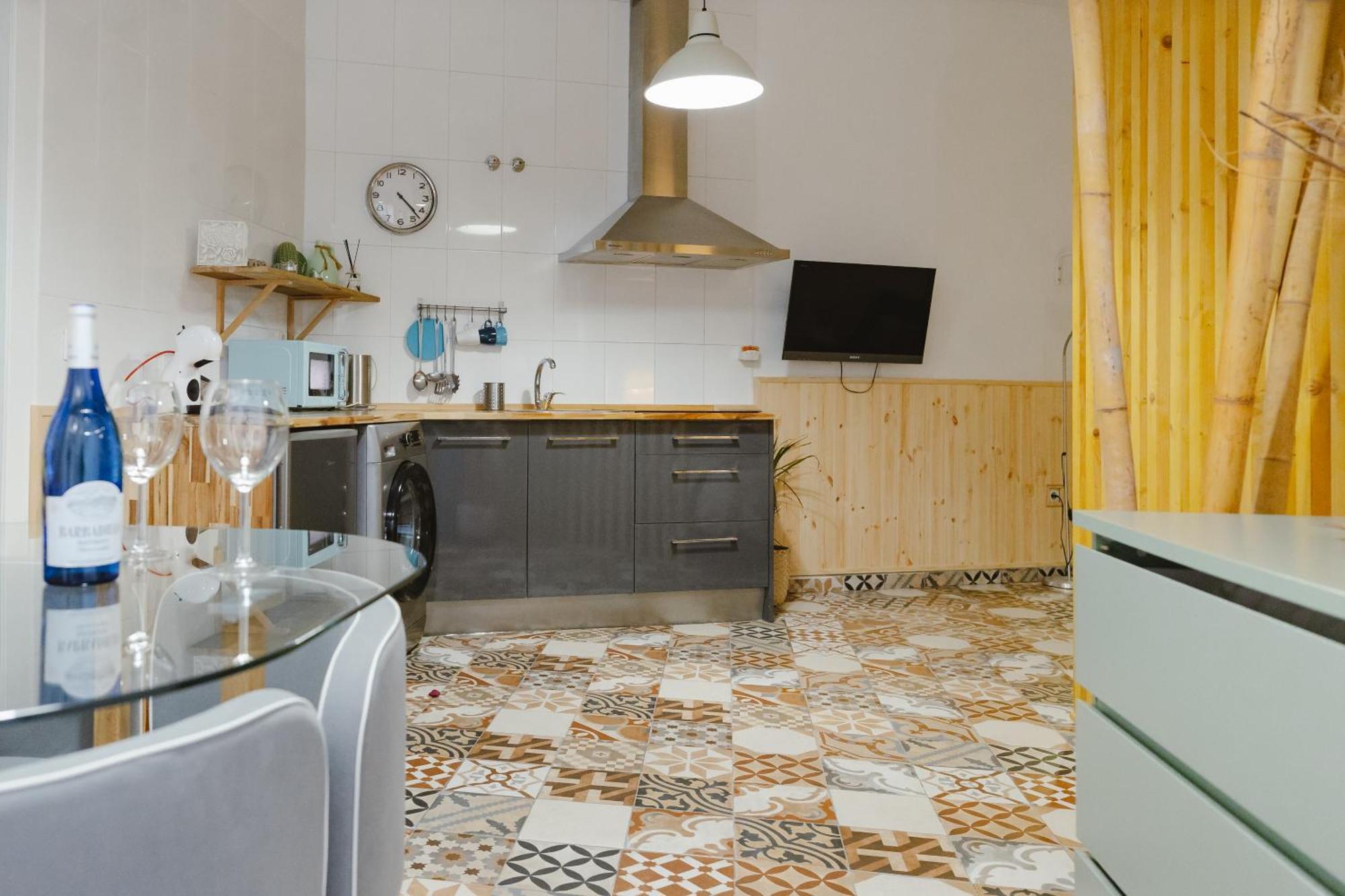Letsmalaga - Lovely In Centre Apartament *